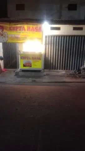 kios 2 lantai disewa