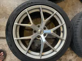 Dijual 4 Set ban accelera+velg HSR WHELL uk 235/45R19 like new 90%