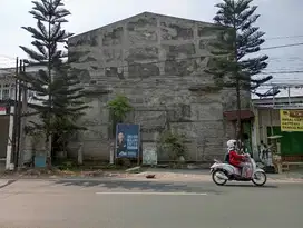 Rumah  burung walet di Tumpang