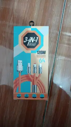 Kabel Charger 3 in 1