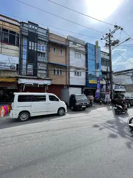 Ruko HM Yamin Daerah Ramai Usaha