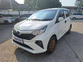 Pajak Panjang - Daihatsu Sigra 1.0 M Bensin-MT 2022 Putih (6HR)