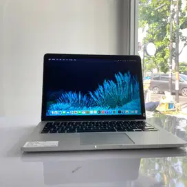 MacBoook Pro 2015 RAM 8/256 GB i5