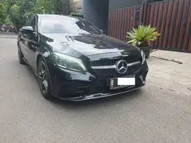 MERCEDES BENZ C300 AMG TAHUN 2020 PRIBADI BELI DARI BARU LOW KM