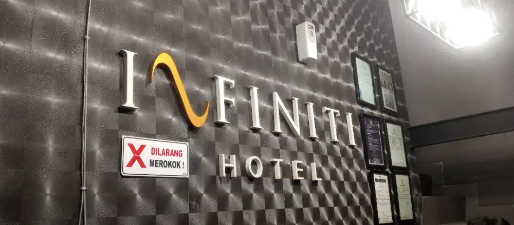 lowongan resepsionis