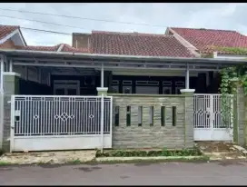 Disewakan / dikontrakkan sebuah Rumah di perumahan Baitul Jannah