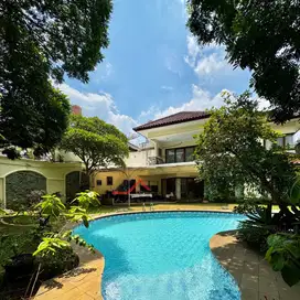 Rumah Asri Dalam Town House Exclusive
