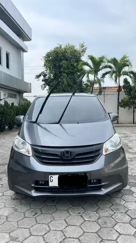 Honda freed 2014