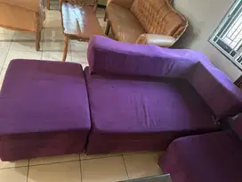 Di jual Sofa L warna ungu murmer