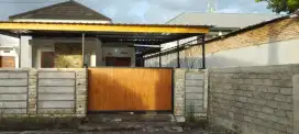 Disewakan rumah strategis tanpa perantara