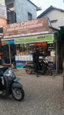 Dijual toko beserta kos kosan 2 lantai