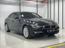 BMW 320i Luxury F30 39rb Spido Digital