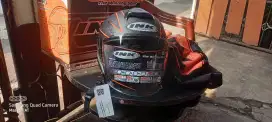 Helm INK baru belum di pakai salah ukuran.