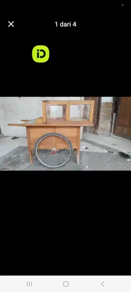 Gerobak kayu minimalis