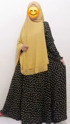 Gamis dan jilbab