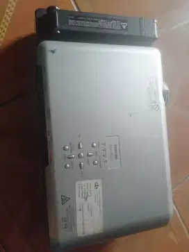 Projector infocus