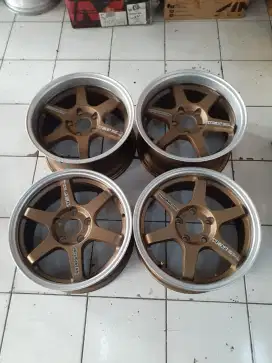 Velg mobil te 37 r 16x7/8 pcd 5x114 et  38/35