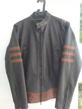 Dijual jaket pria kulit sintetis