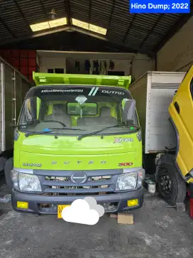 Hino Dutro 130HD Dumptruk tahun 2022