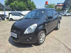 Pajak Panjang - Suzuki Splash 1.2 GL Bensin-MT 2015(ZFT)