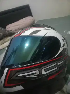 helm full face kyt