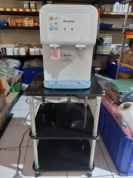 Dispenser Panas SHARP