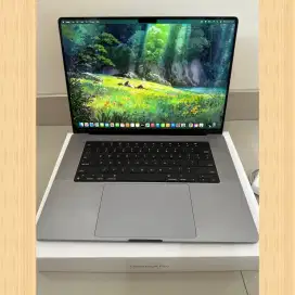 MacBook Pro M2 Pro 16GB/ 1,0TB - Silver.  2nd 95%