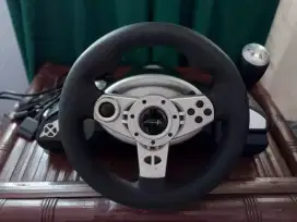 Racing Game Steering Wheel With Pedals