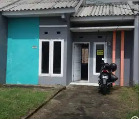 DI KONTRAKAN RUMAH