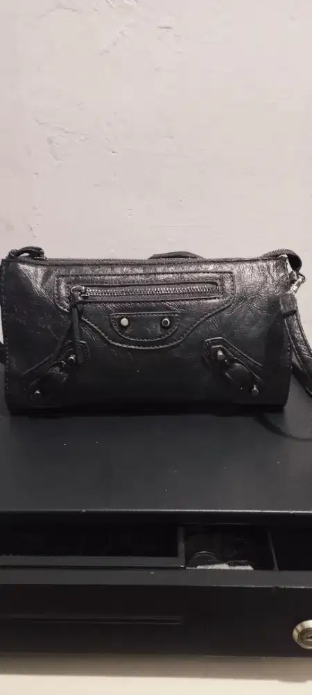 Tas Sling brand Barbararosa