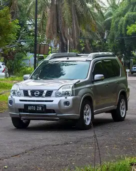 Nissan X-Trail 2009 Bensin