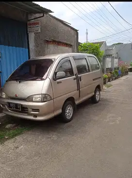 Daihatsu Zebra 2004 Bensin