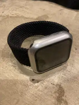 Apple watch SE Gen 1 40mm Silver