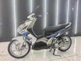 Yamaha nouvo Z 2007 putih tameng vietnam