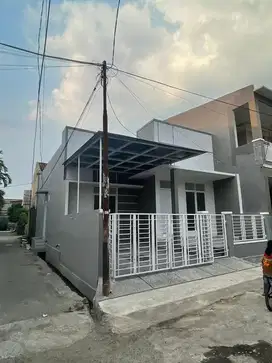 Rumah baru di Komplek Raflesia, Jatimakmur Bekasi