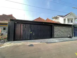 Di jual Rumah SHM Jl. RA Kartini Pusat Kota Pekalongan