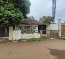 Dijual Rumah Cantik & Asri Di Jln Suryalaya Barat