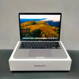 Macbook Pro Touchbar 13-inch 2020 Apple M1 RAM 8GB SSD 256GB