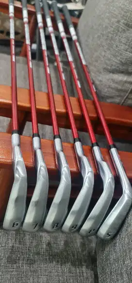 Jual Murah Like New Stick stik Golf Iron Set Yamaha RMX VD 40