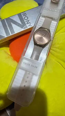 Swatch Irony skin jam tangan wanita