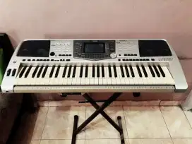 Keyboard Yamaha psr2000