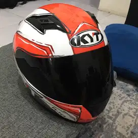 Helm full face KYT R-10 XL