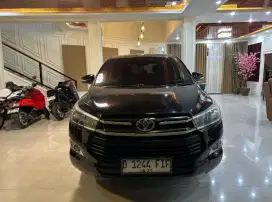 Innova Reborn G 2.0 2016 M/T Hitam