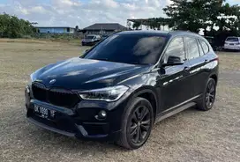 BMW X1 dijual dalam kondisi sangat baik