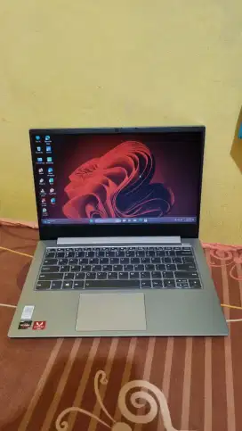 Laptop Lenovo S340 Ryzen 5