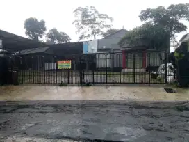 Dijual tanah dan bangunan