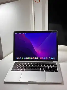 Macbook Pro 13 Inch 2017 Touchbar - 512 SSD (SALES)