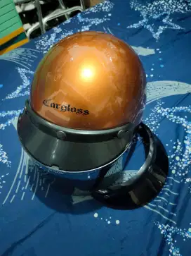 Helm cargloss cewe