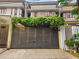 Rumah Cantik dan Nyaman Lokasi Strategis di Cilandak