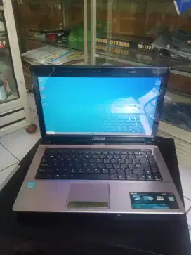 Laptop Asus A42E
Core i3 2330M